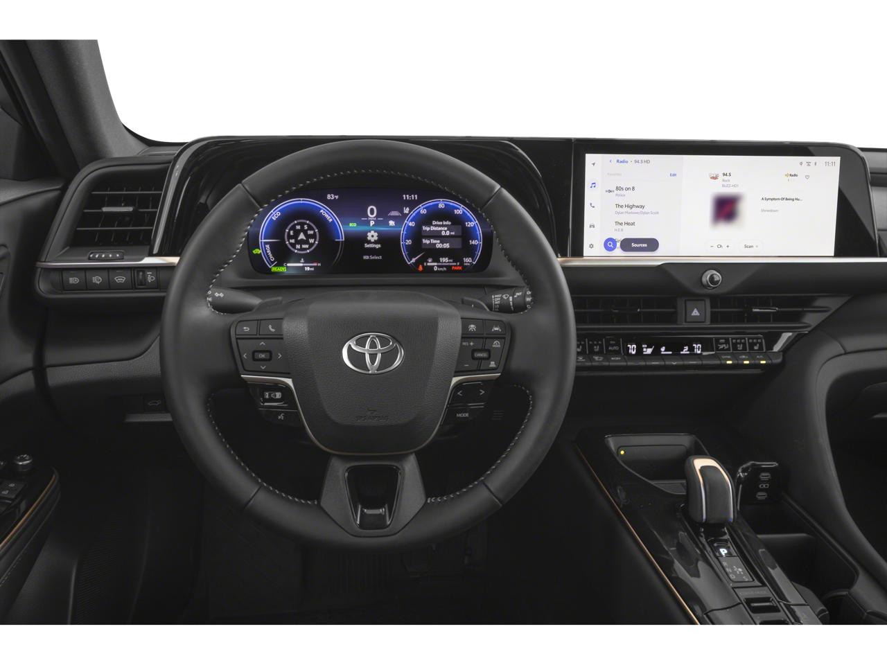 2026 Toyota Crown Signia Limited photo 3