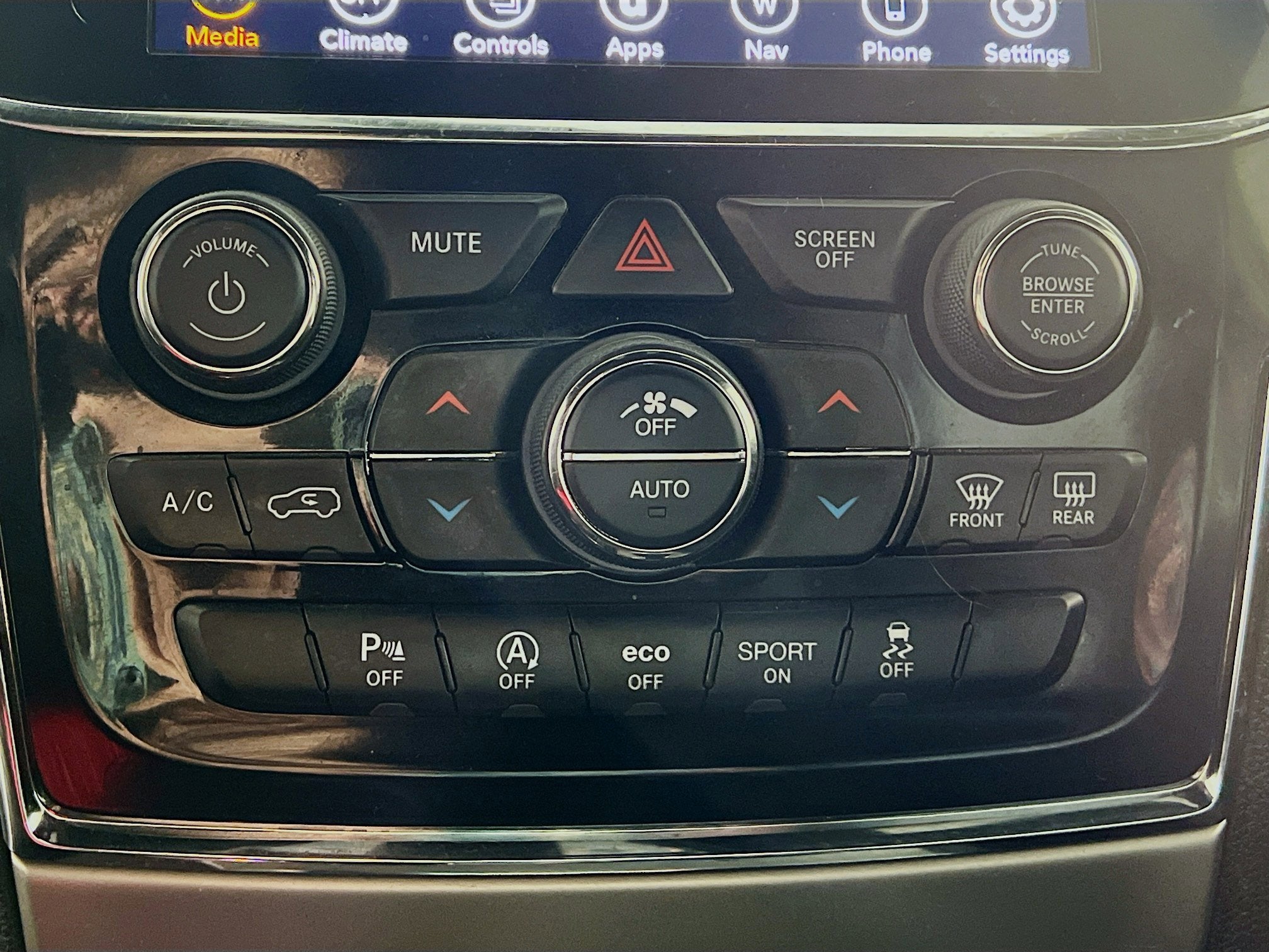 2020 Jeep Grand Cherokee Laredo E