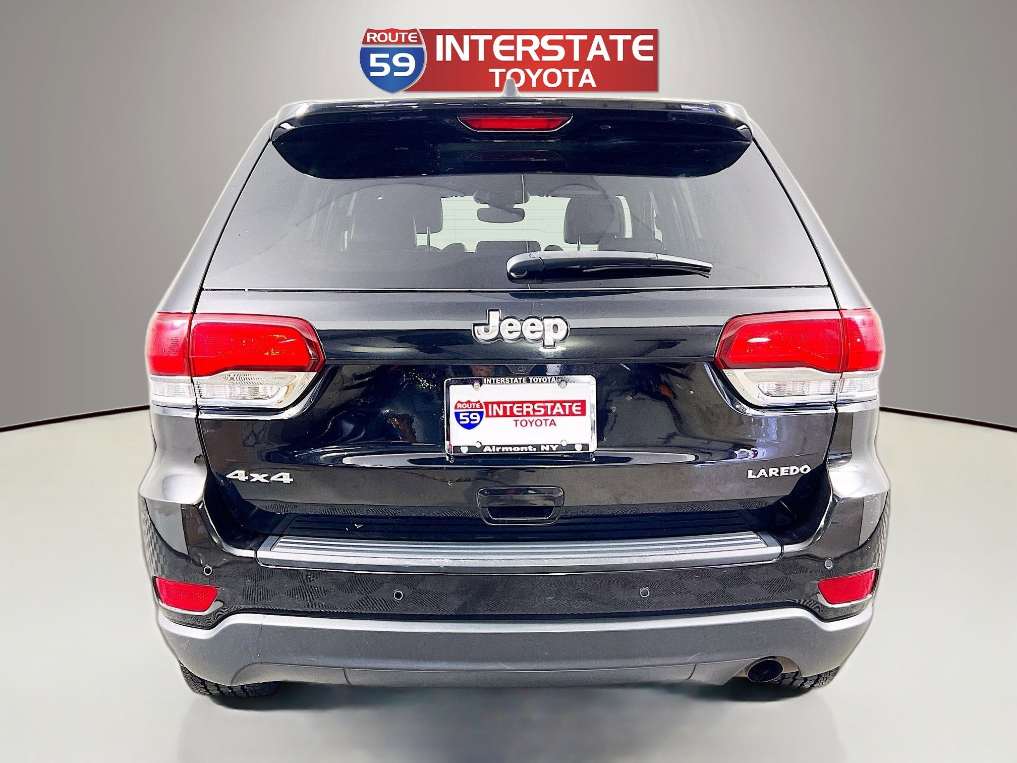 2020 Jeep Grand Cherokee Laredo E