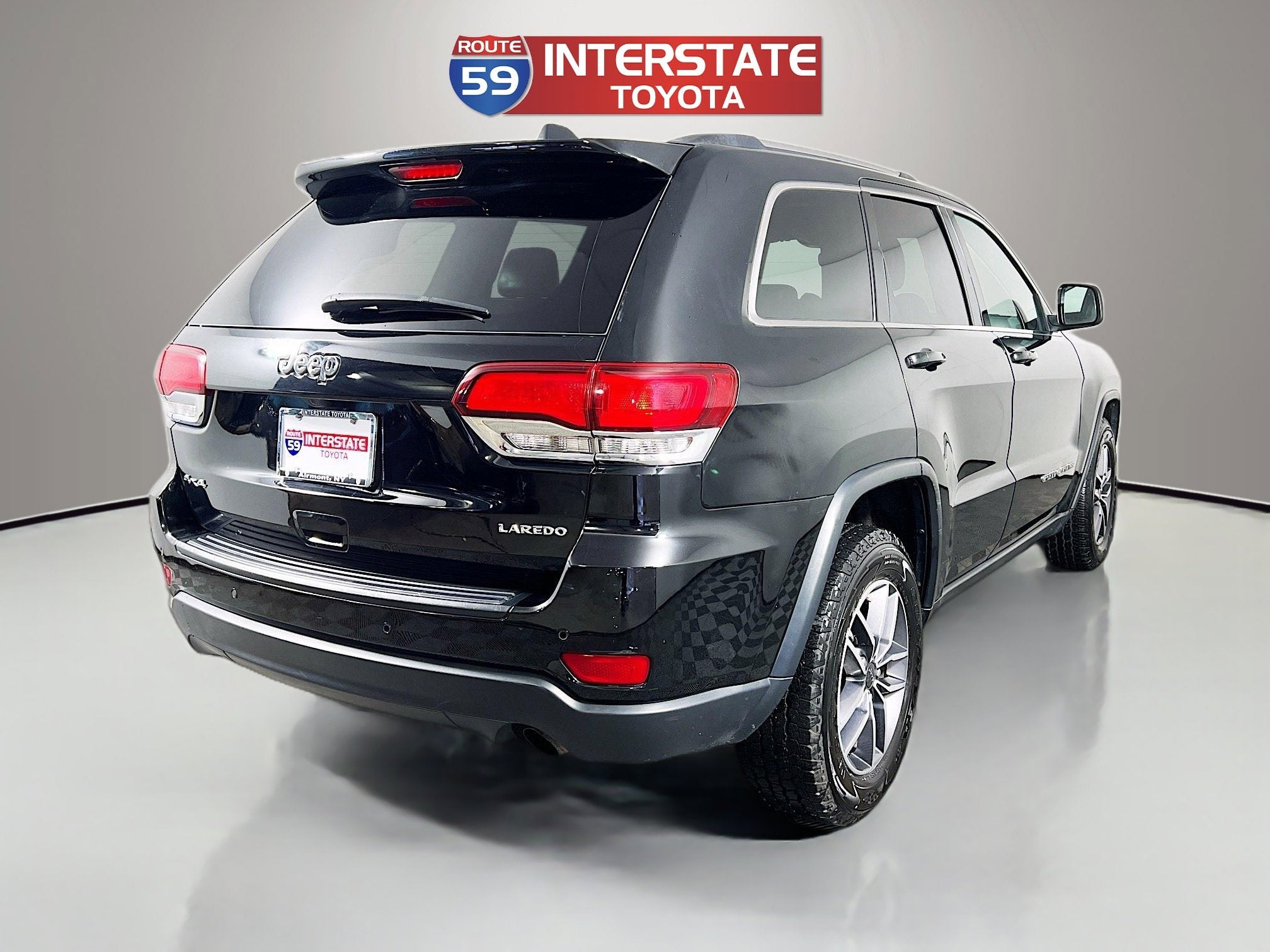 2020 Jeep Grand Cherokee Laredo E