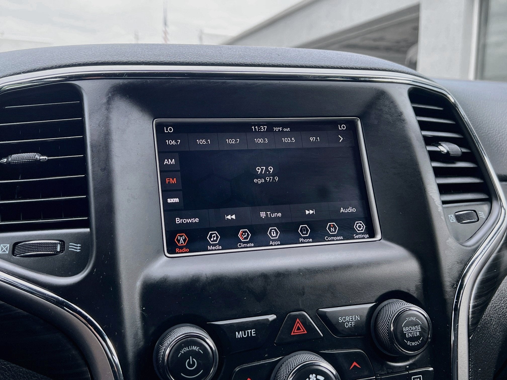 2019 Jeep Grand Cherokee Laredo E