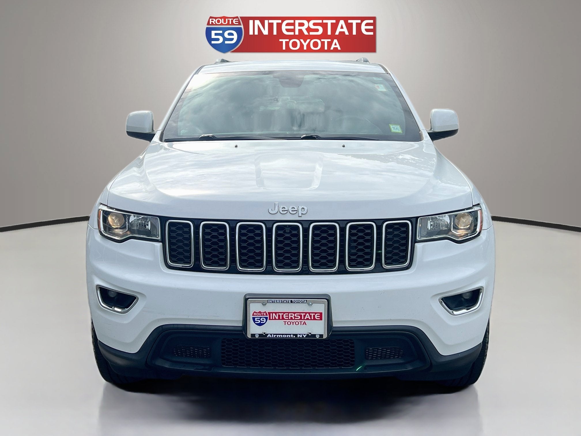 2019 Jeep Grand Cherokee Laredo E