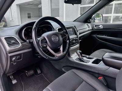 2019 Jeep Grand Cherokee Laredo E