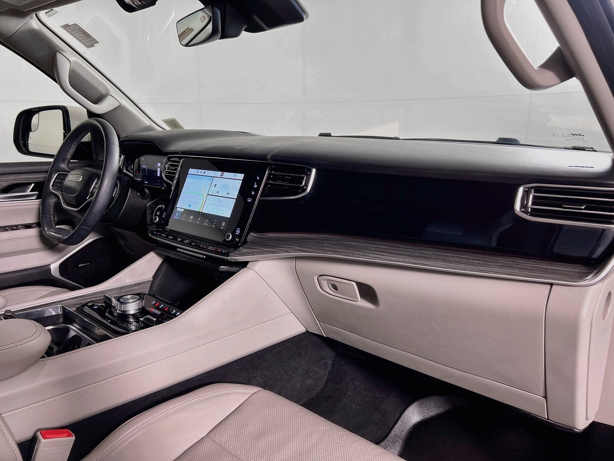 2022 Jeep Wagoneer Series III