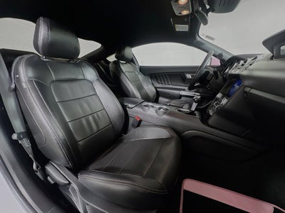 2022 Ford Mustang Base