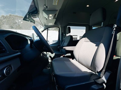 2025 Ford Transit Passenger Wagon Base