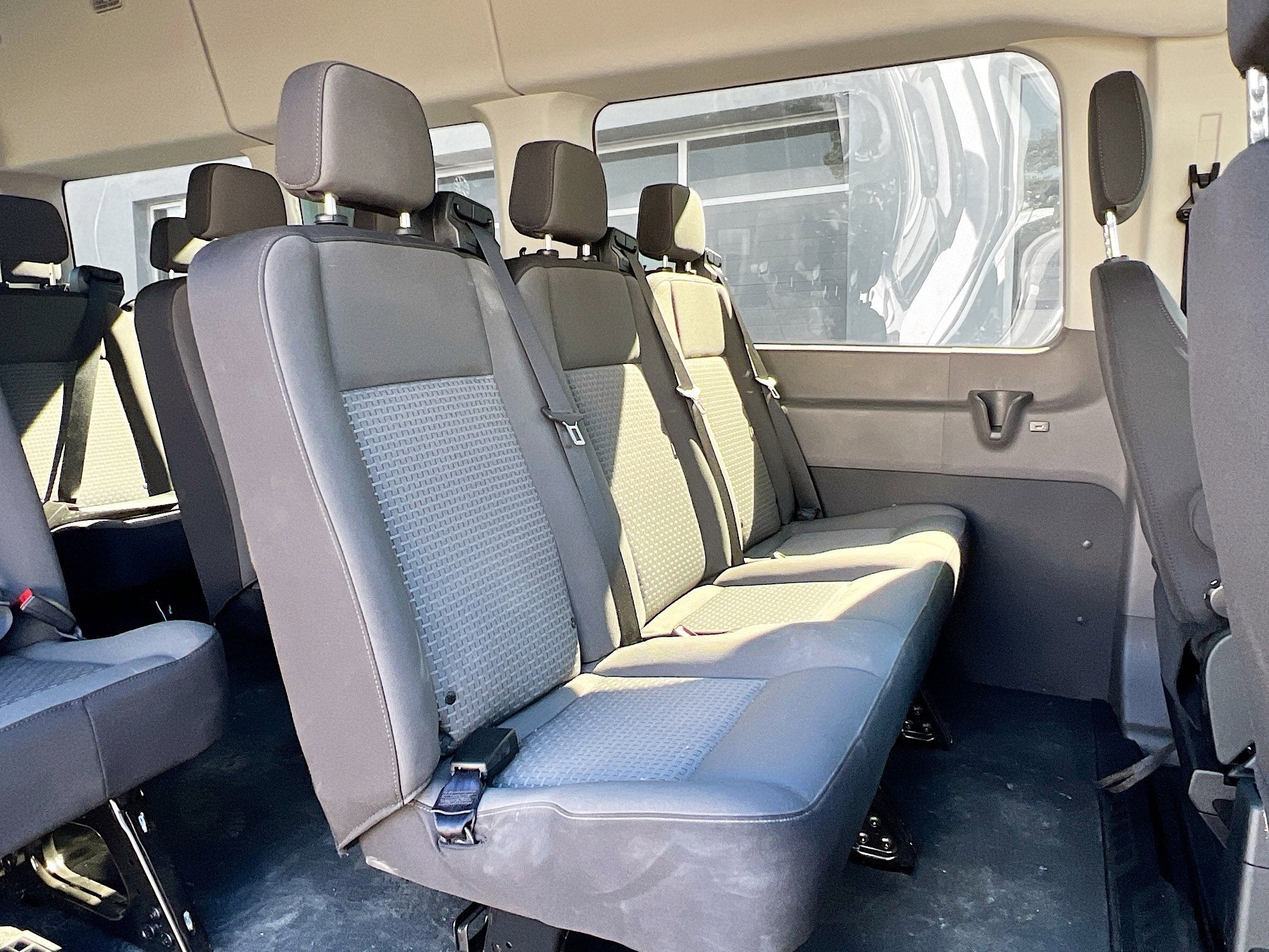 2025 Ford Transit Passenger Wagon Base