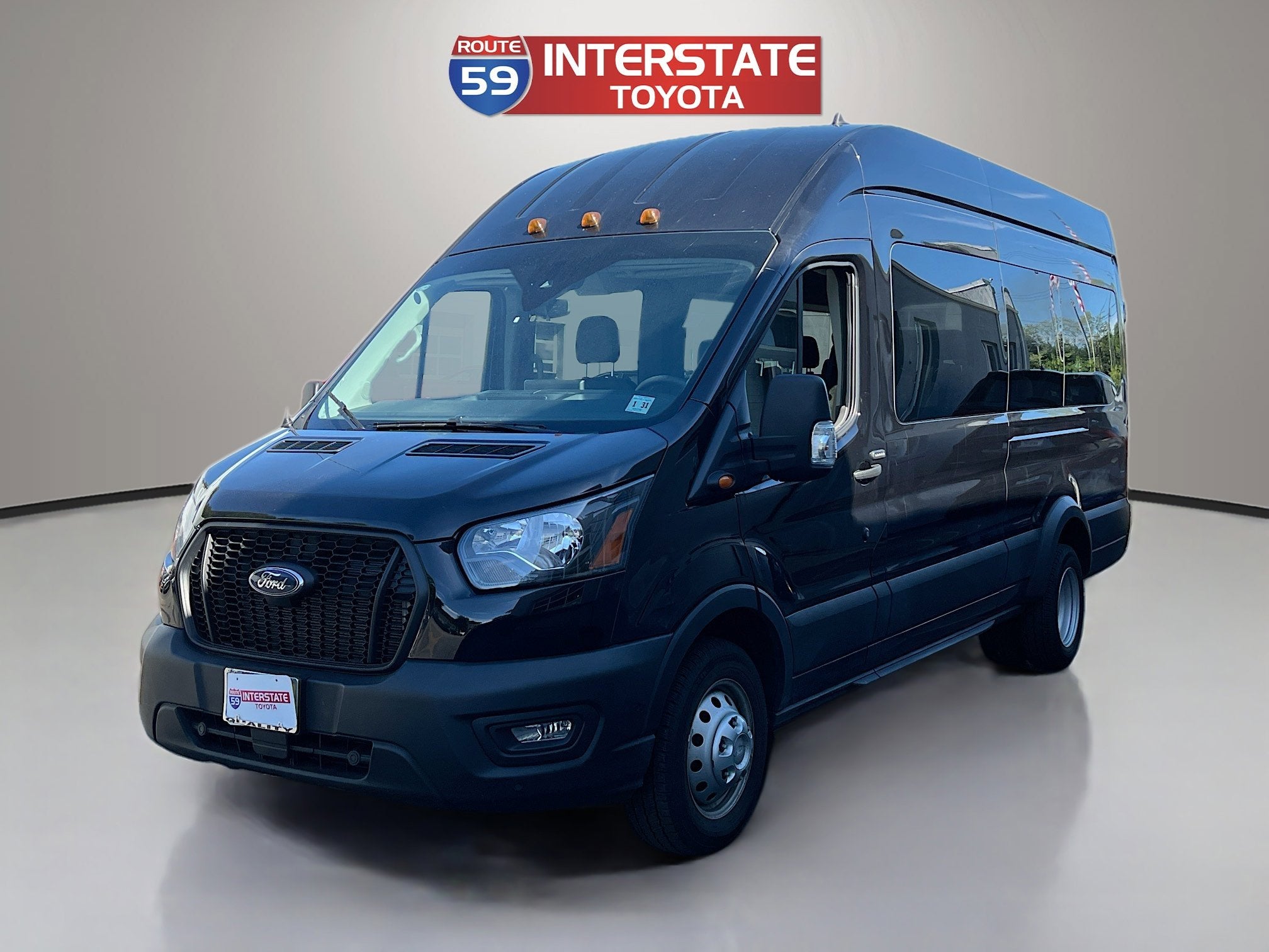 2025 Ford Transit Passenger Wagon Base