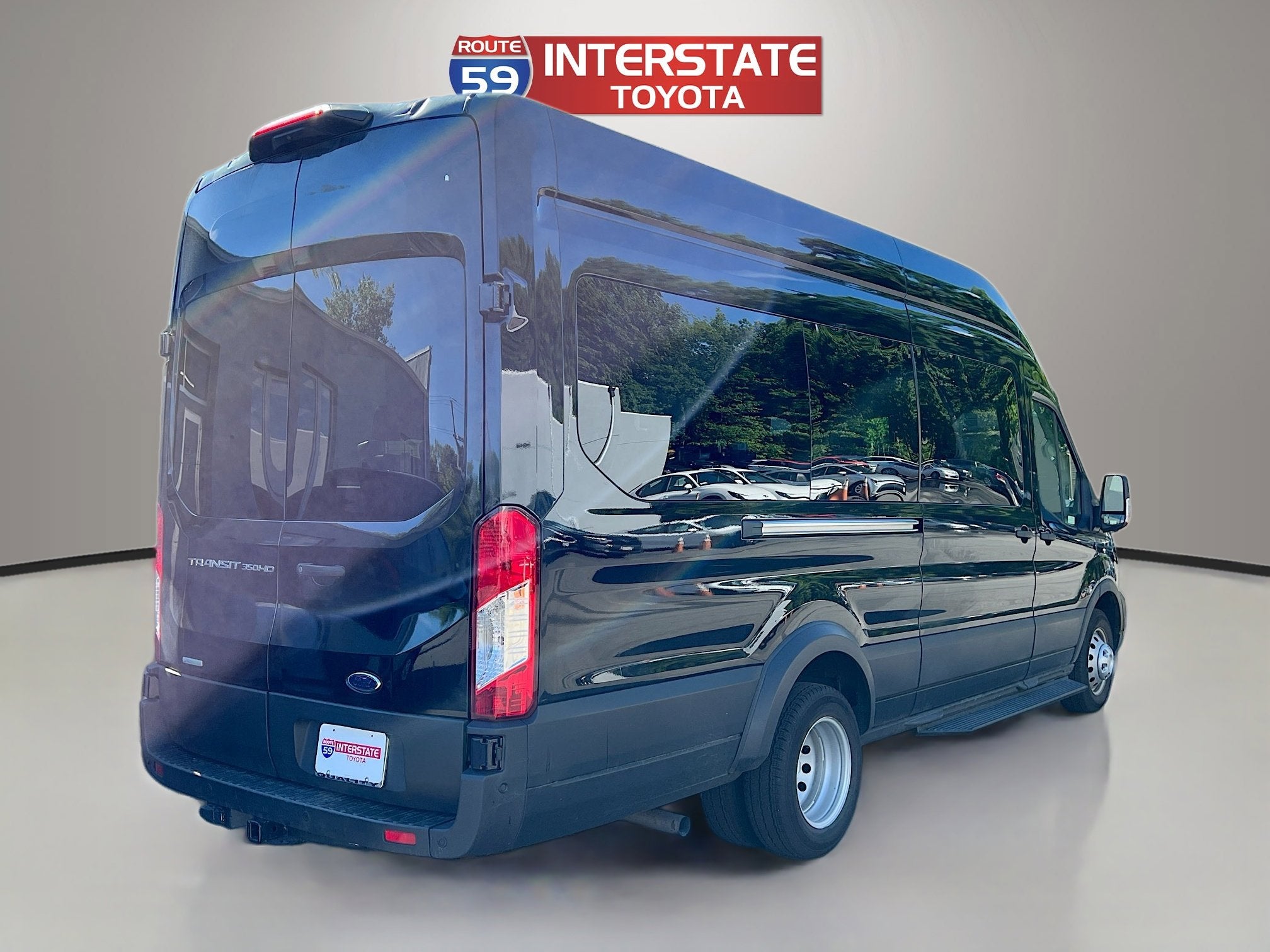 2025 Ford Transit Passenger Wagon Base