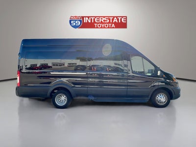 2025 Ford Transit Passenger Wagon Base