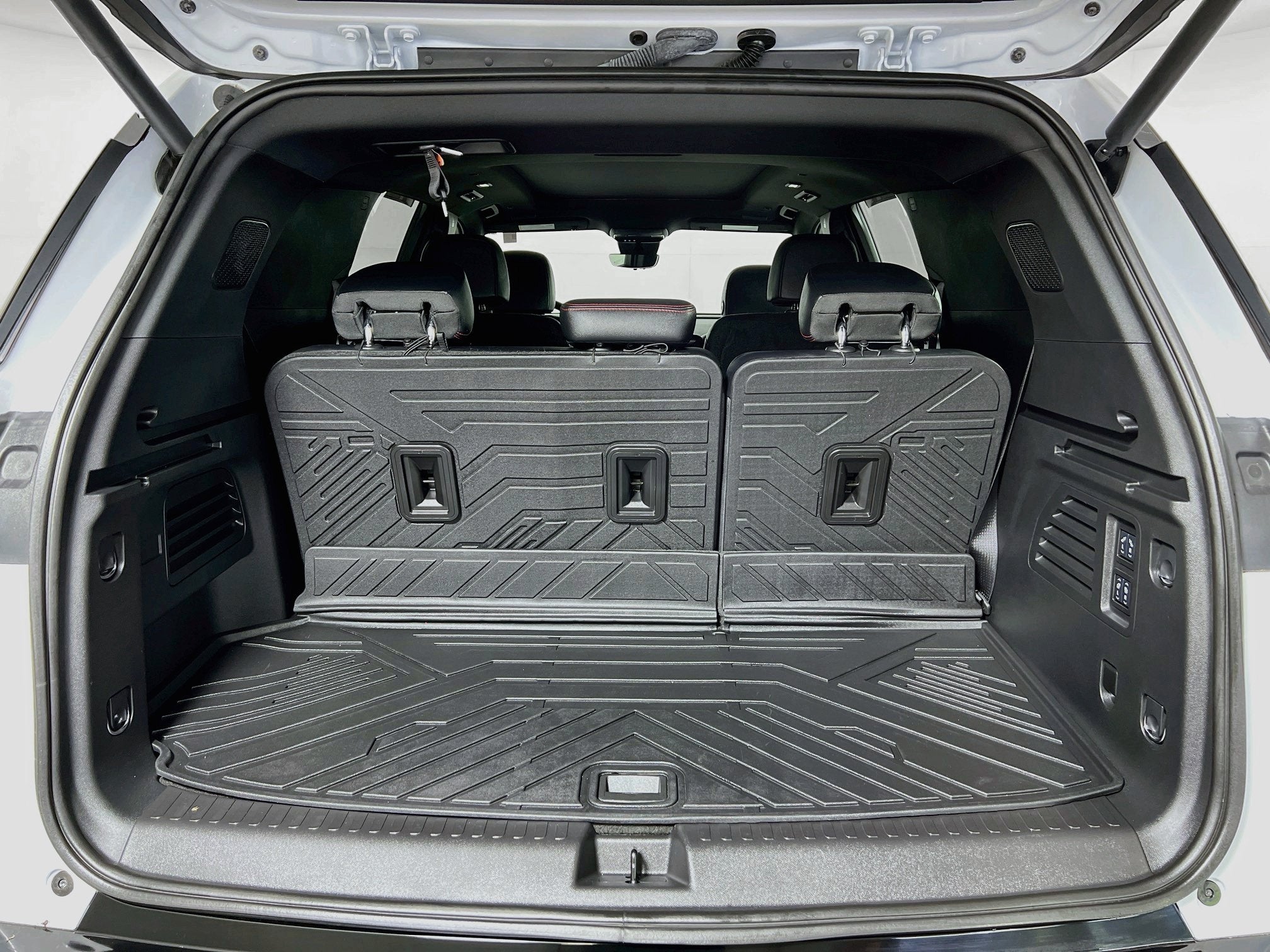 2025 Chevrolet Traverse AWD RS