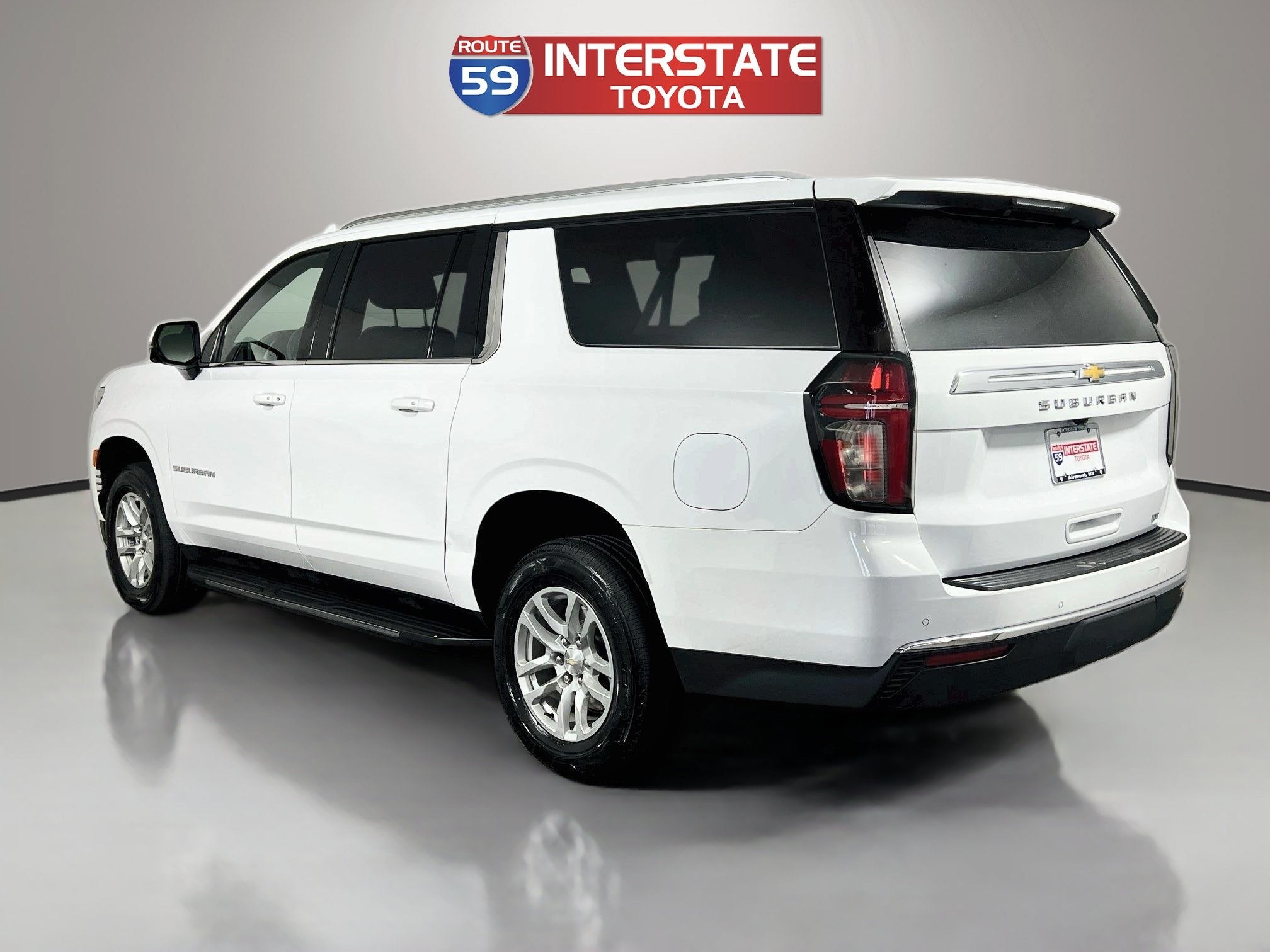 2024 Chevrolet Suburban LT