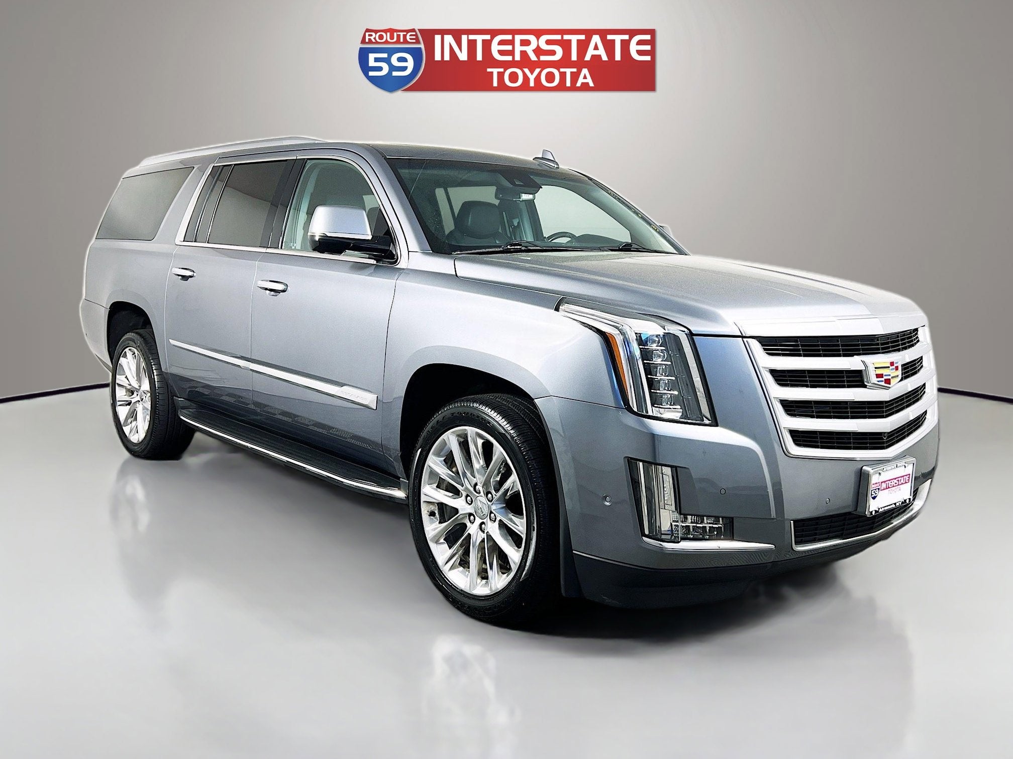 2019 Cadillac Escalade ESV AWD Luxury's photo