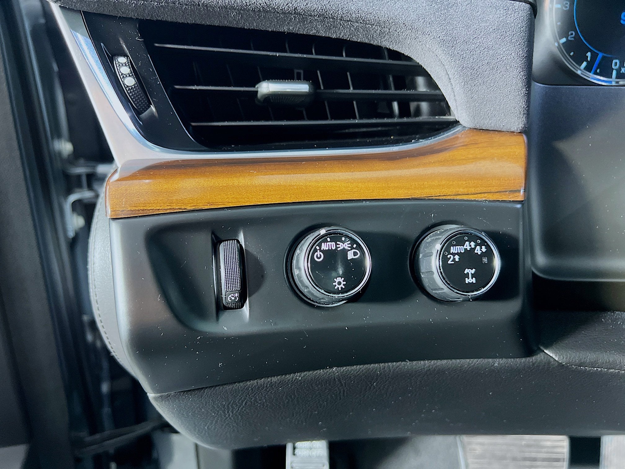 2019 Cadillac Escalade ESV Luxury