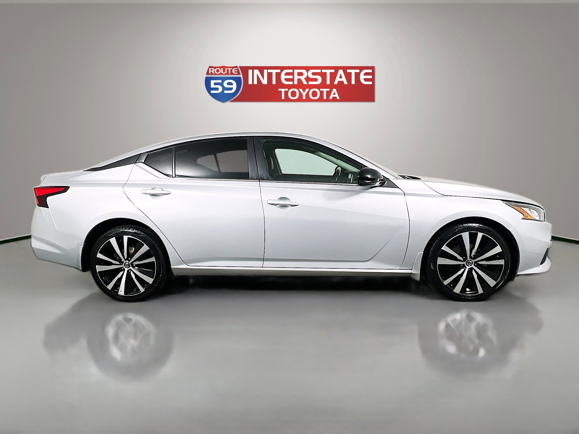 2020 Nissan Altima 2.5 SR