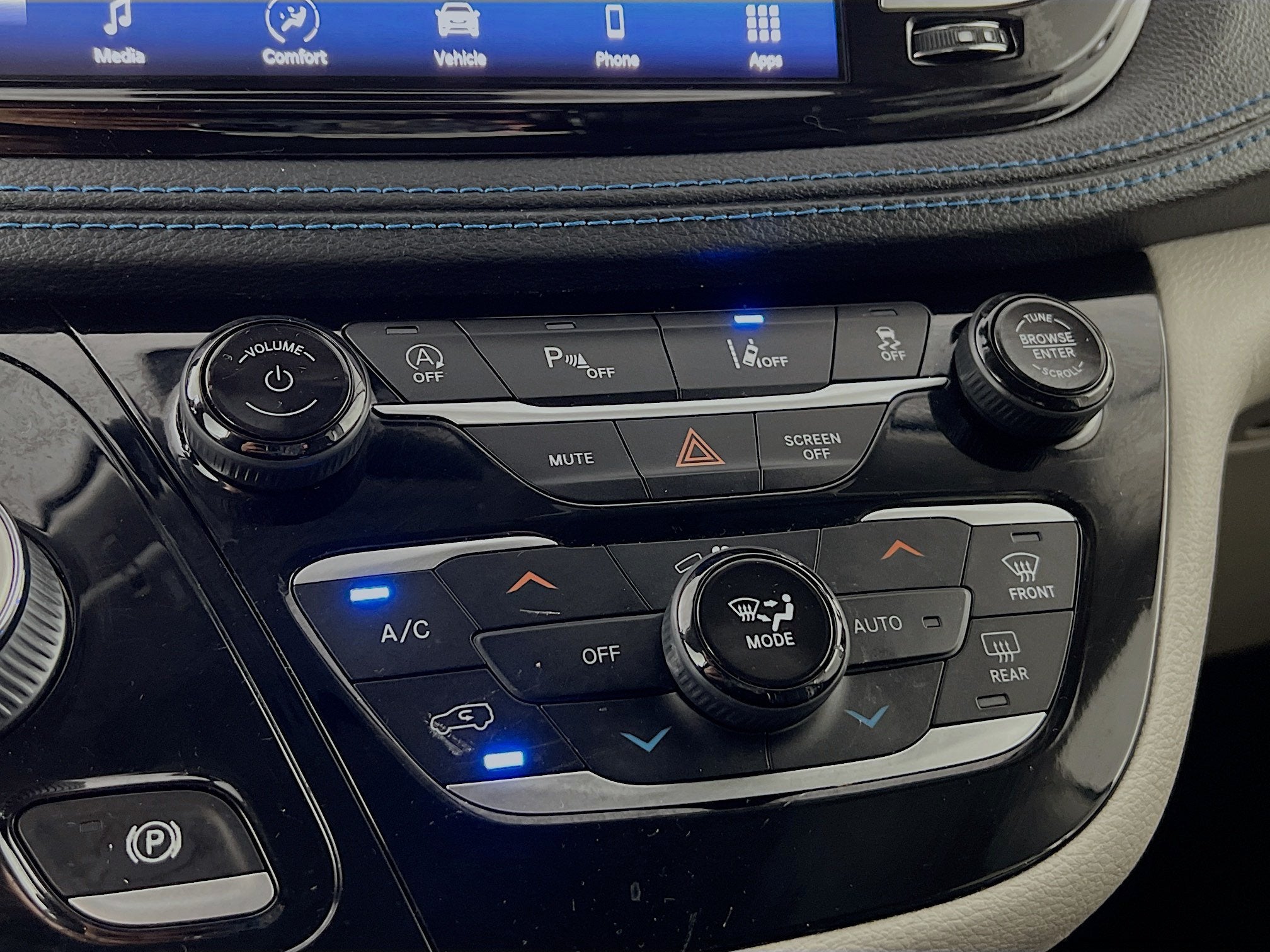 2021 Chrysler Pacifica Touring L
