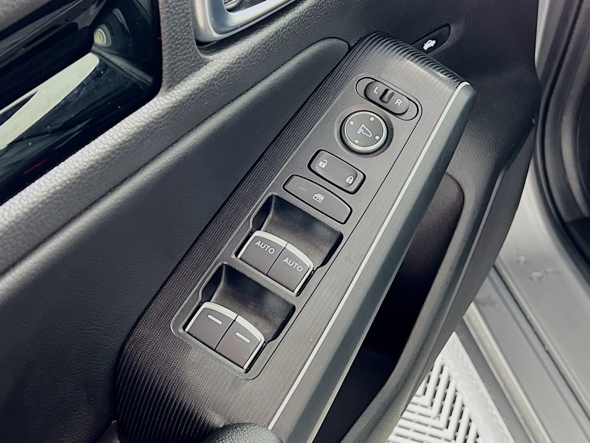 2025 Honda Civic Sedan Hybrid Base