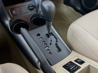 2011 Toyota RAV4 4WD 4dr 4-cyl 4-Spd AT (Natl)