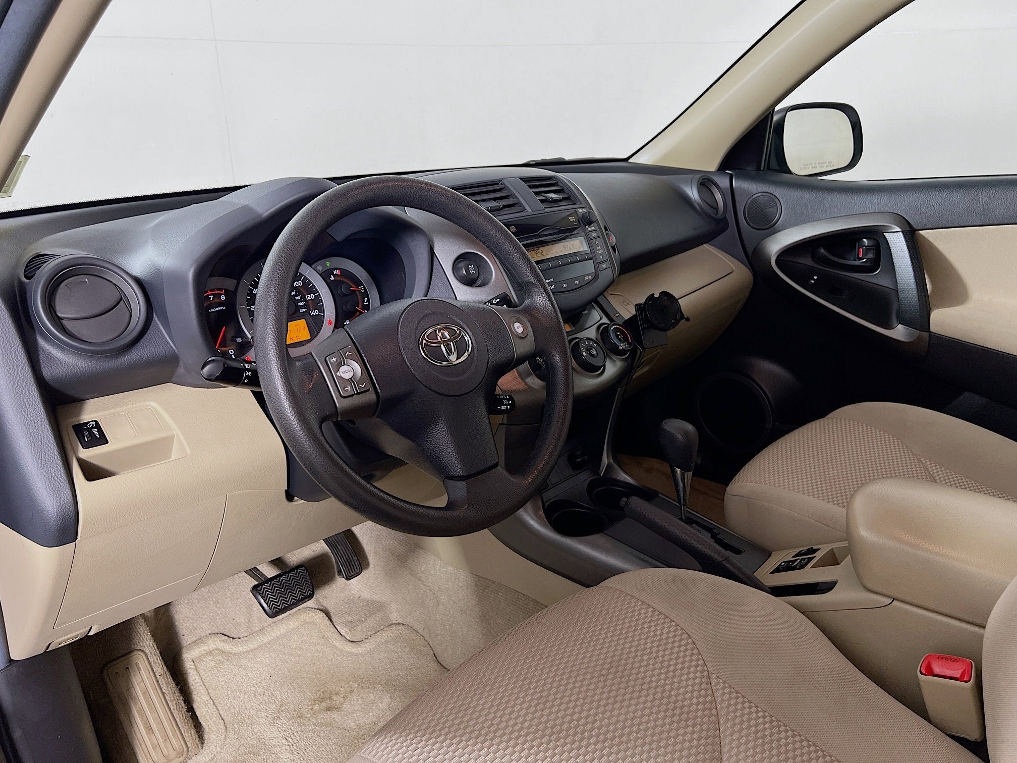 2011 Toyota RAV4 4WD 4dr 4-cyl 4-Spd AT (Natl)