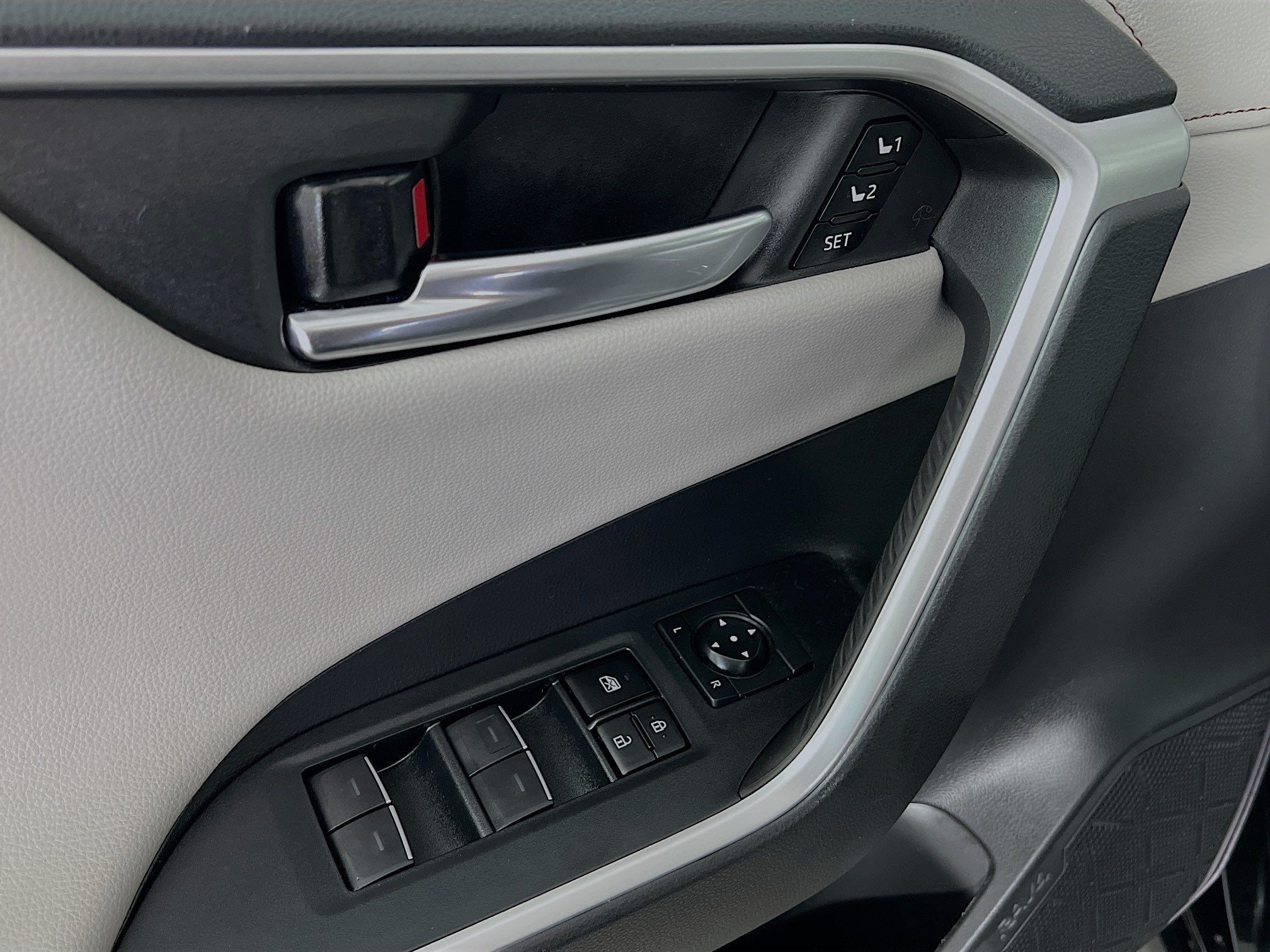 2023 Toyota RAV4 Limited