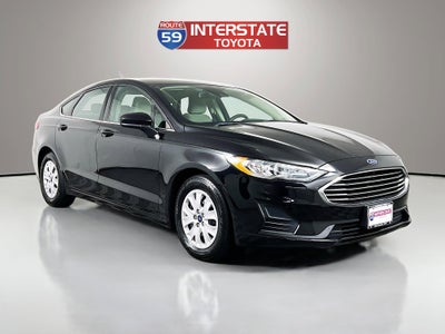 2019 Ford Fusion S