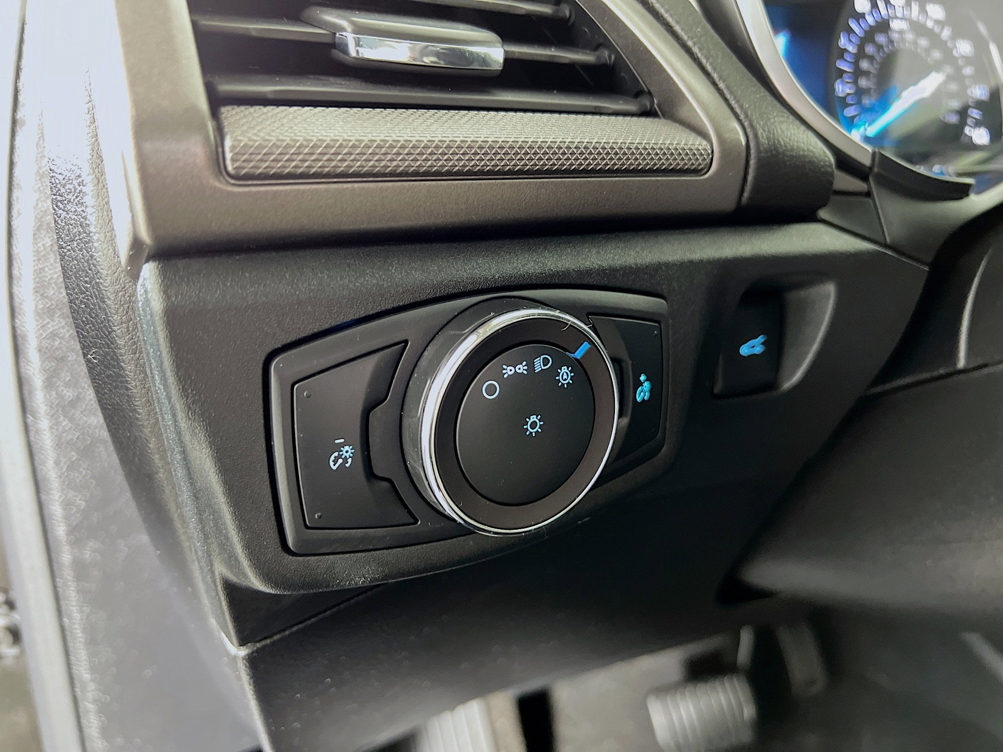 2019 Ford Fusion S