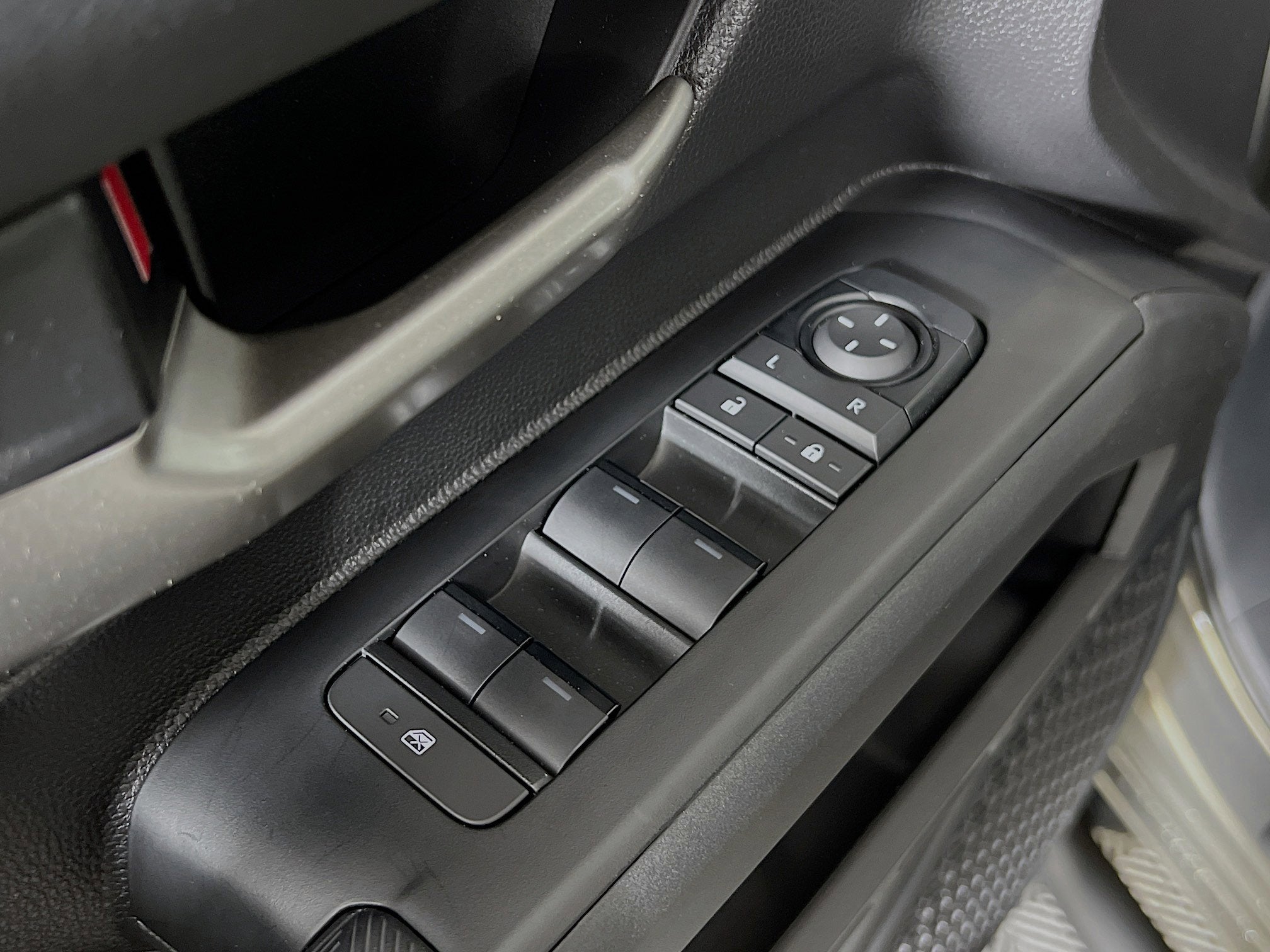 2024 Toyota Tacoma 4WD Trailhunter Hybrid