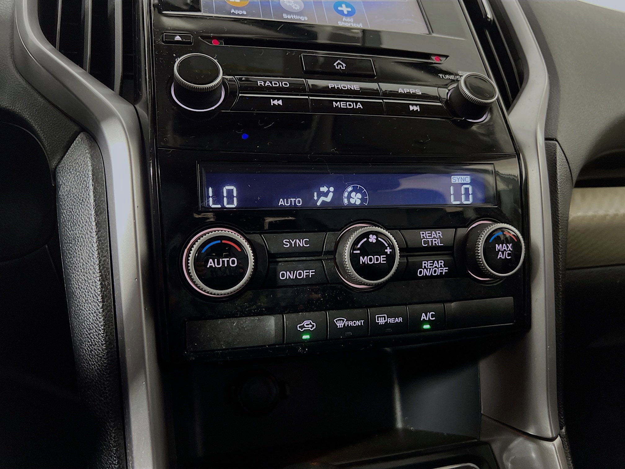 2022 Subaru Ascent 8-Passenger