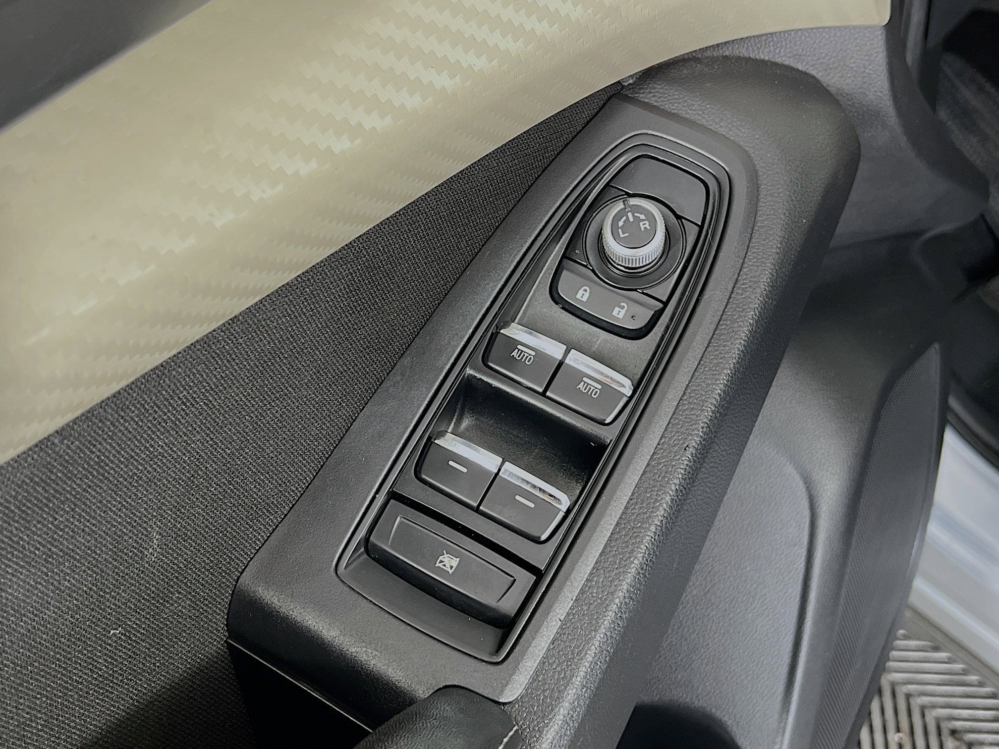 2022 Subaru Ascent 8-Passenger