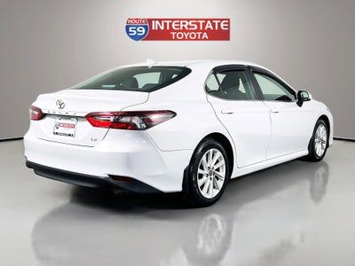 2022 Toyota Camry LE
