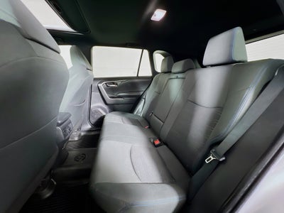 2022 Toyota RAV4 Hybrid SE