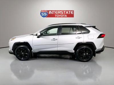 2022 Toyota RAV4 Hybrid SE