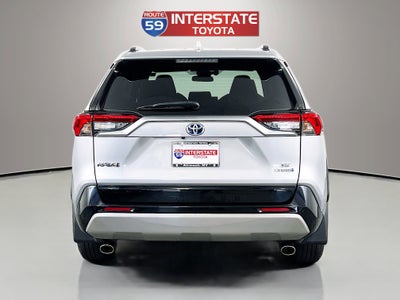 2022 Toyota RAV4 Hybrid SE