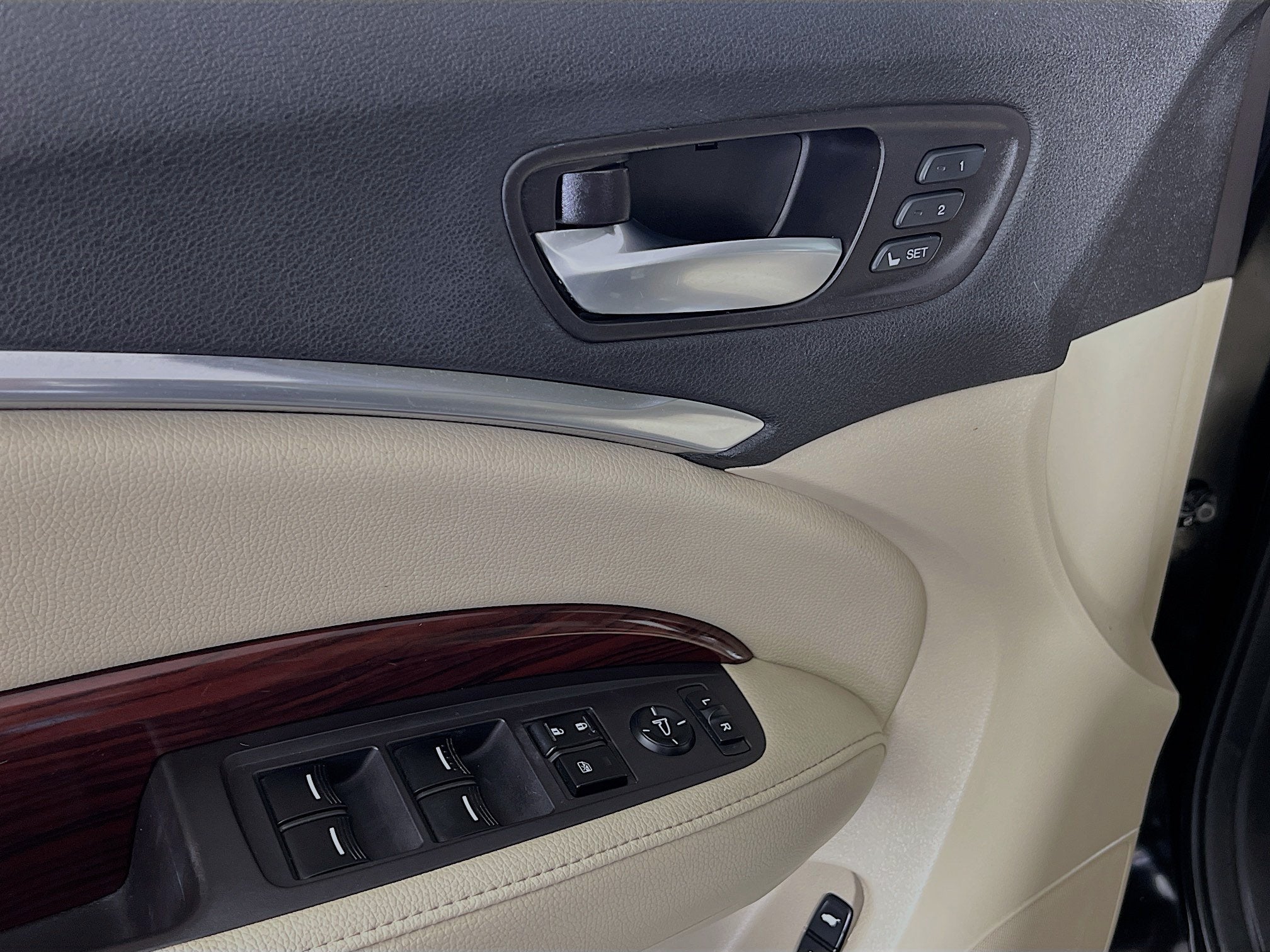 2014 Acura MDX Tech/Entertainment Pkg