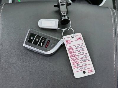 2024 Acura MDX w/Technology Package