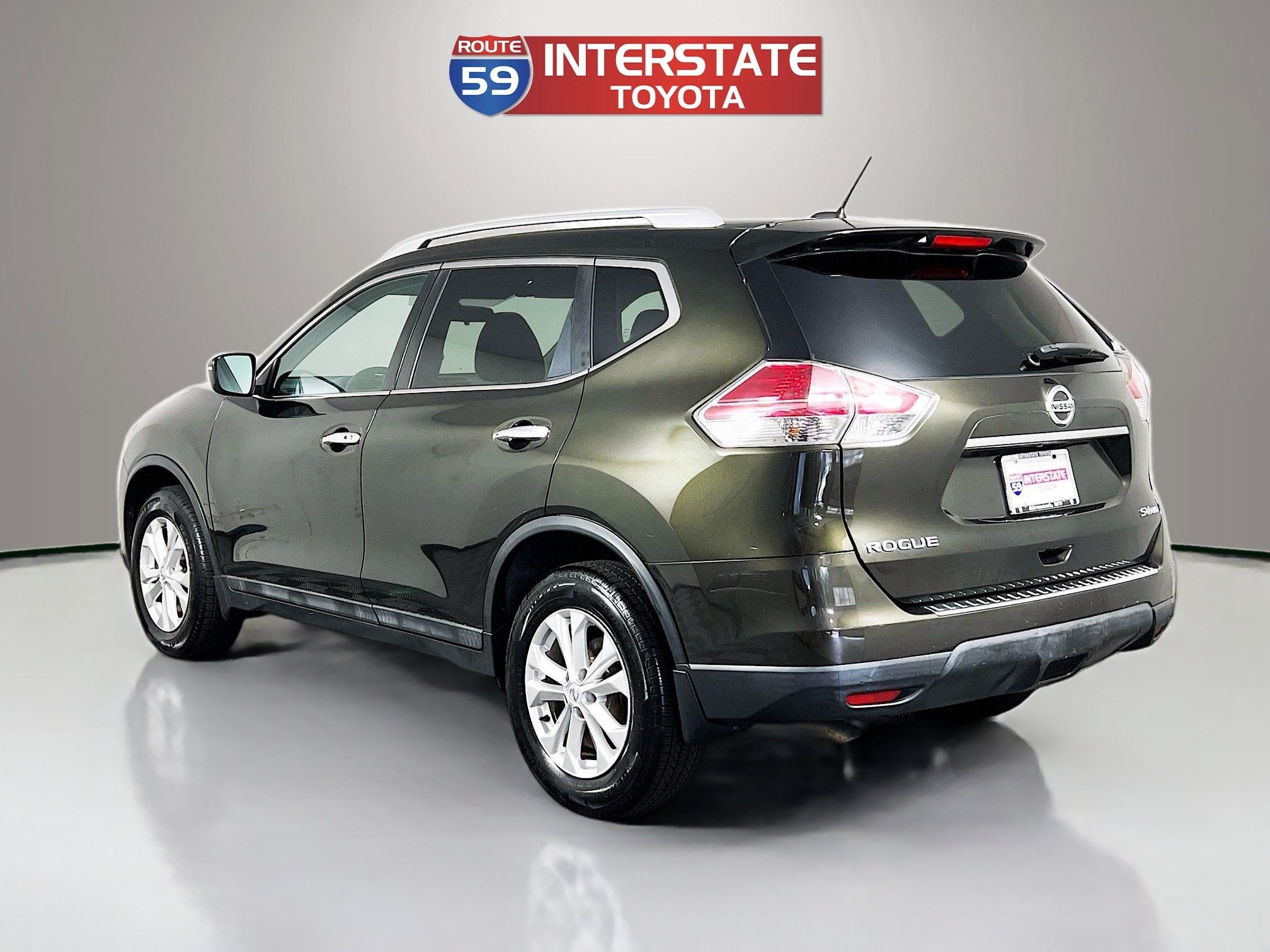 2016 Nissan Rogue SV
