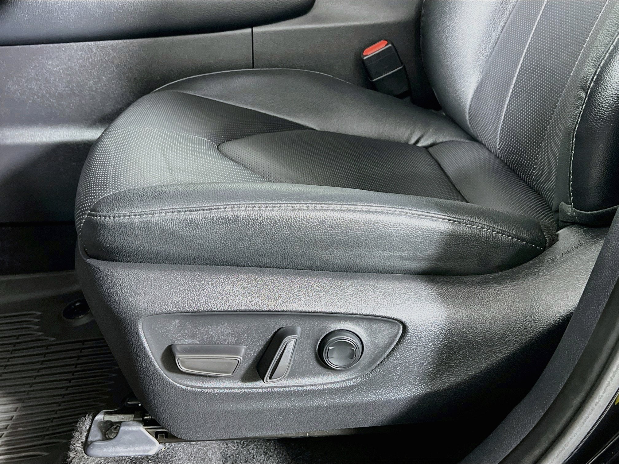 2025 Toyota Grand Highlander Base