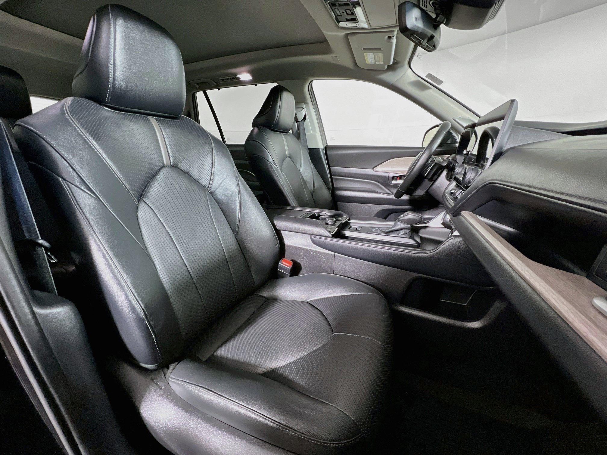 2025 Toyota Grand Highlander Base