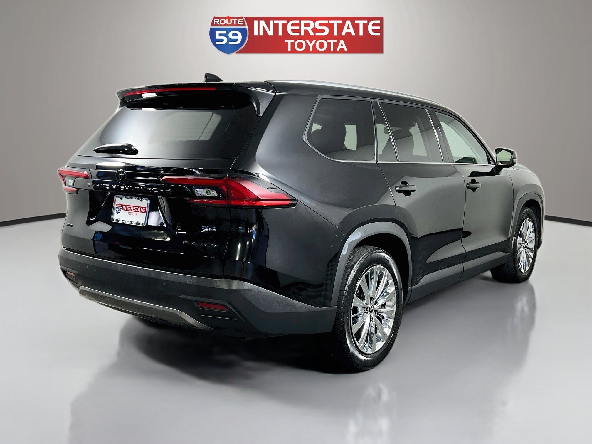 2025 Toyota Grand Highlander Base