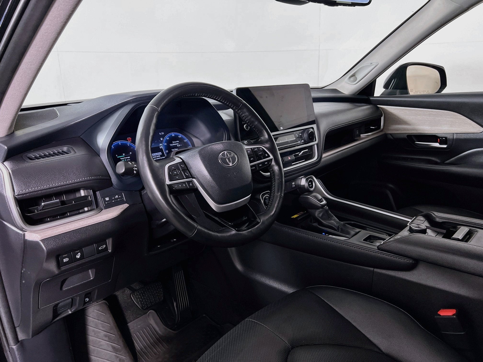 2025 Toyota Grand Highlander Base