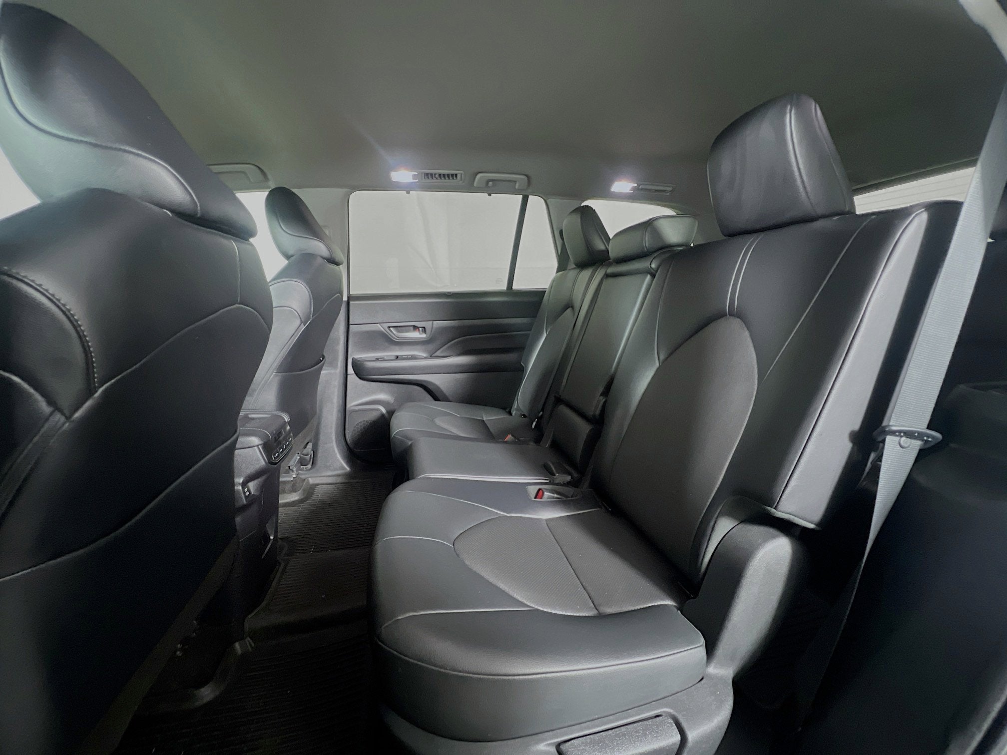 2024 Toyota Grand Highlander Base