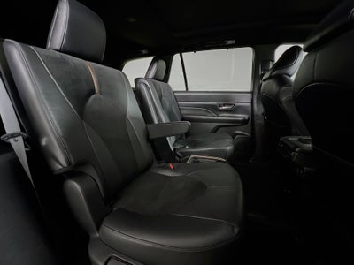 2024 Toyota Grand Highlander Base