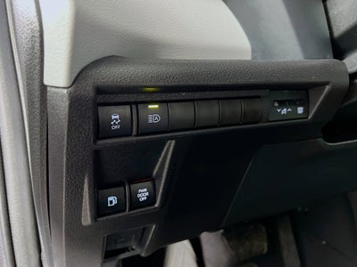 2025 Toyota Sienna LE