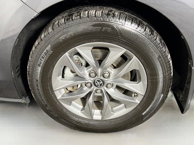 2025 Toyota Sienna LE