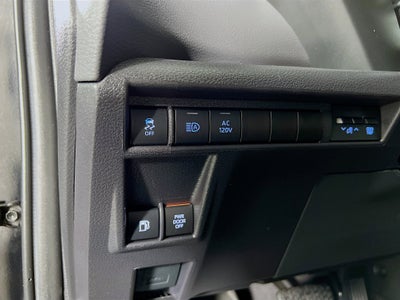 2024 Toyota Sienna Woodland Edition