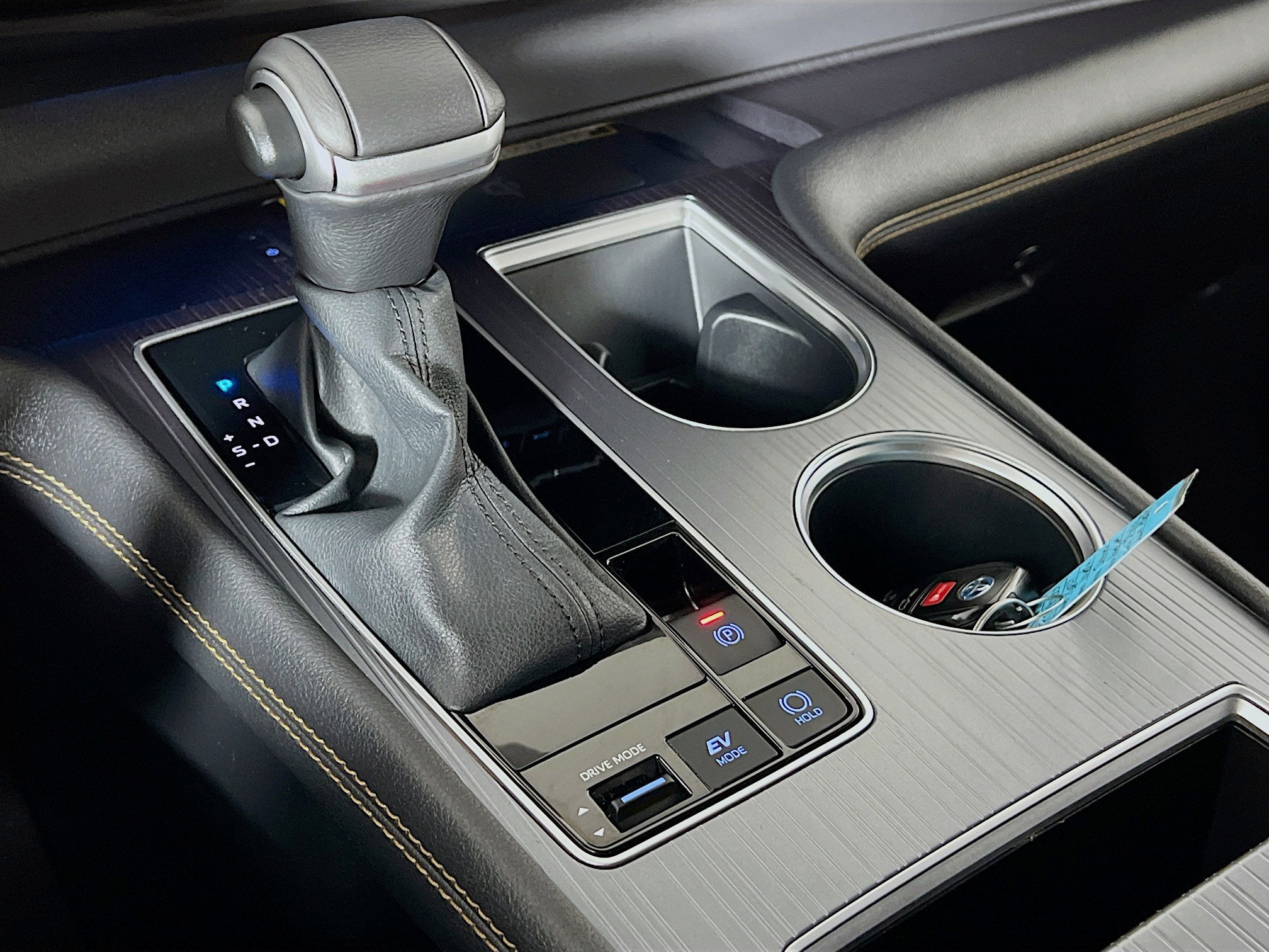 2024 Toyota Sienna Woodland Edition