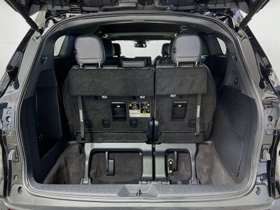 2024 Toyota Sienna Woodland Edition