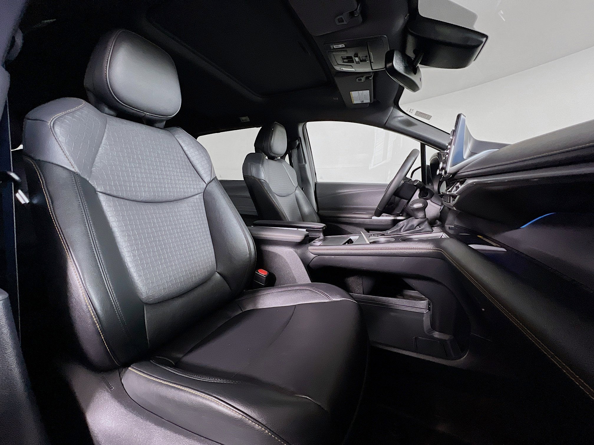 2024 Toyota Sienna Woodland Edition