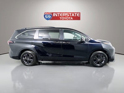 2024 Toyota Sienna Woodland Edition