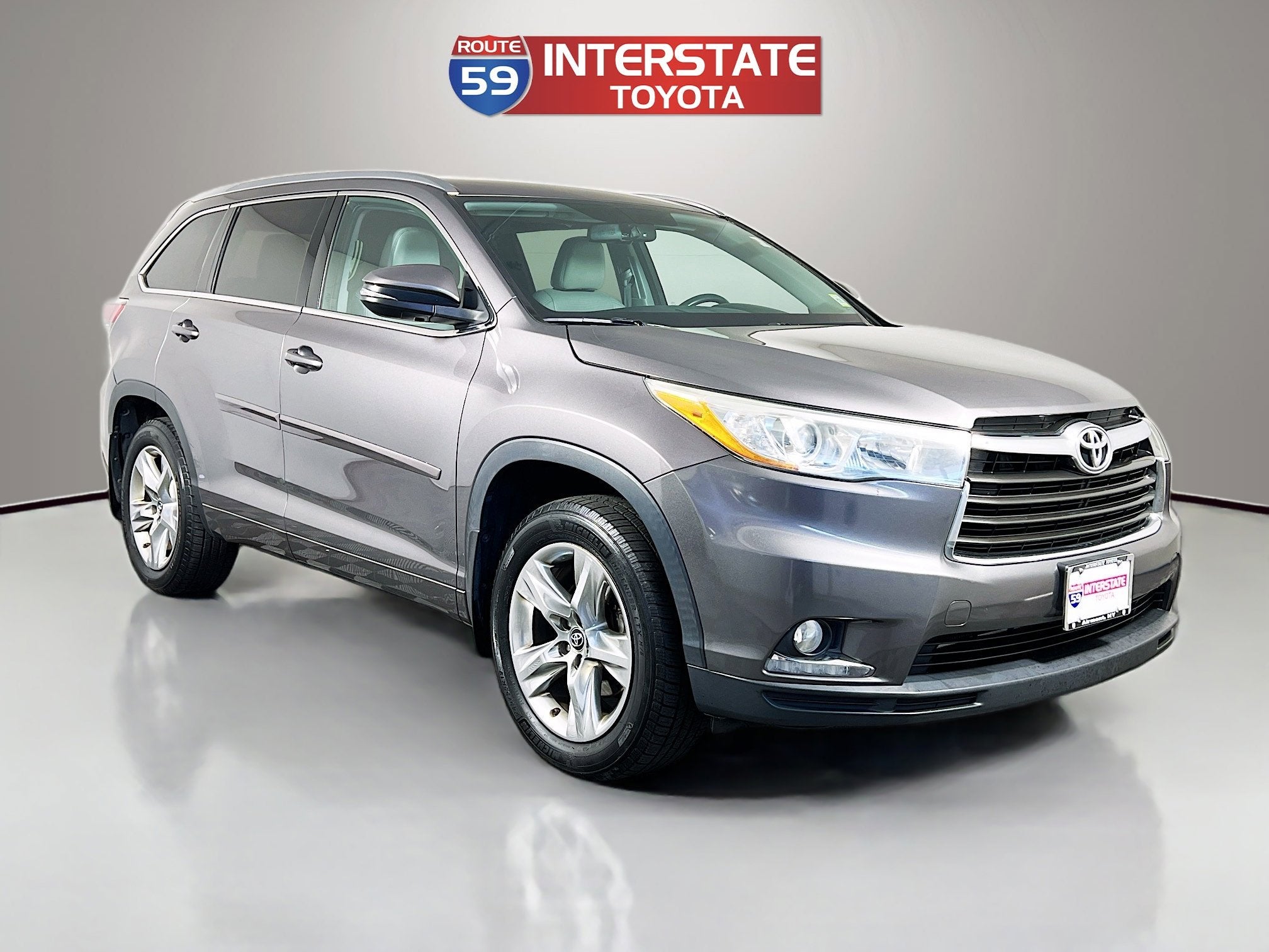 2016 Toyota Highlander Base